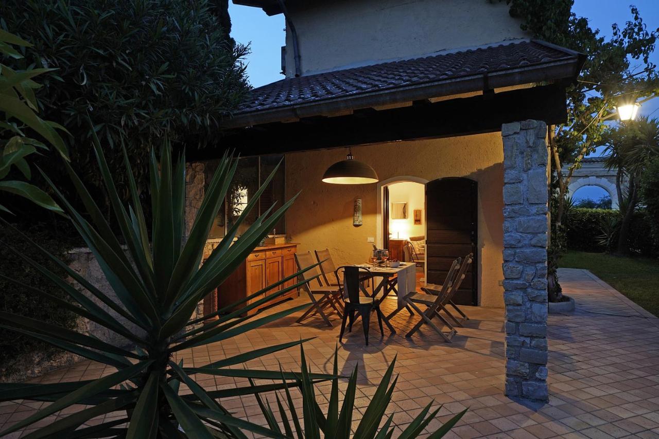 Villa Bouganville Toscolano Maderno Ngoại thất bức ảnh